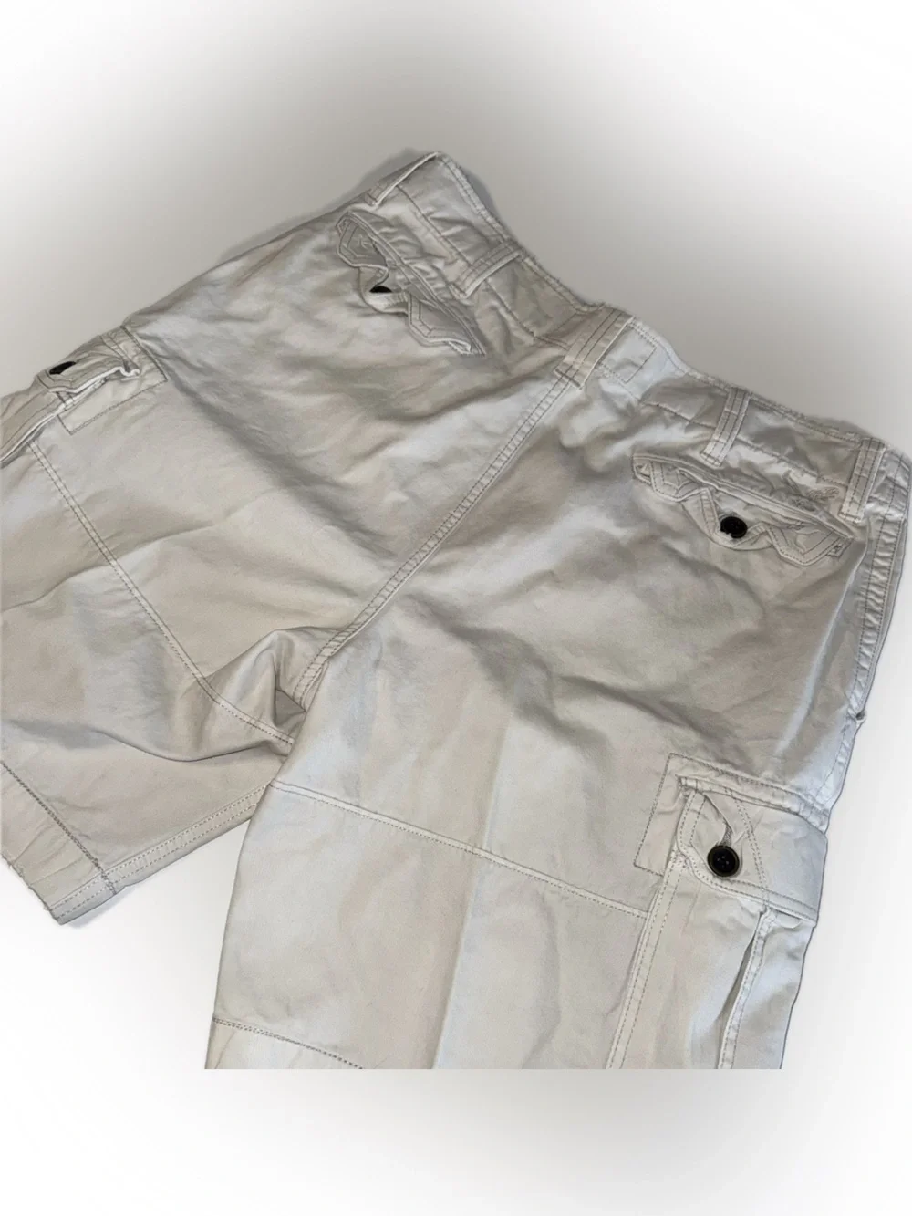 American Eagle Outfitters khaki cargo